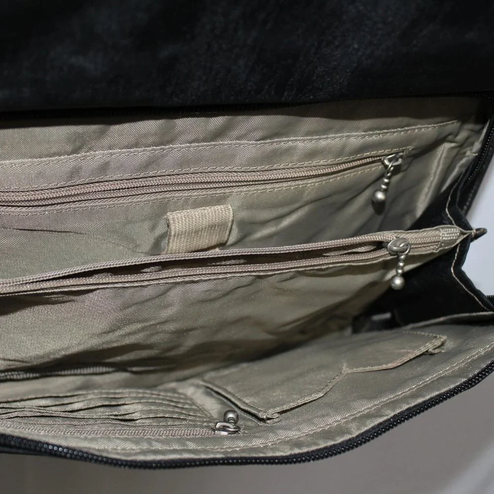 Baggallini Black Crinkle Nylon Crossbody Bag - Picture 5 of 7